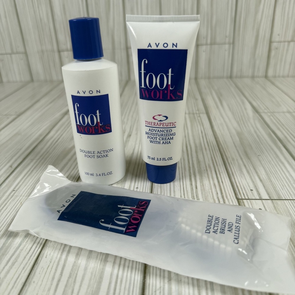 Avon Foot Works Set New Old Stock 1997 Double Action Foot Soak Advanced Moisturi